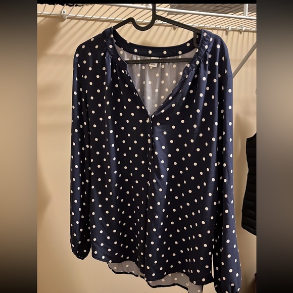 Women’s blouse - Picture 2 of 2